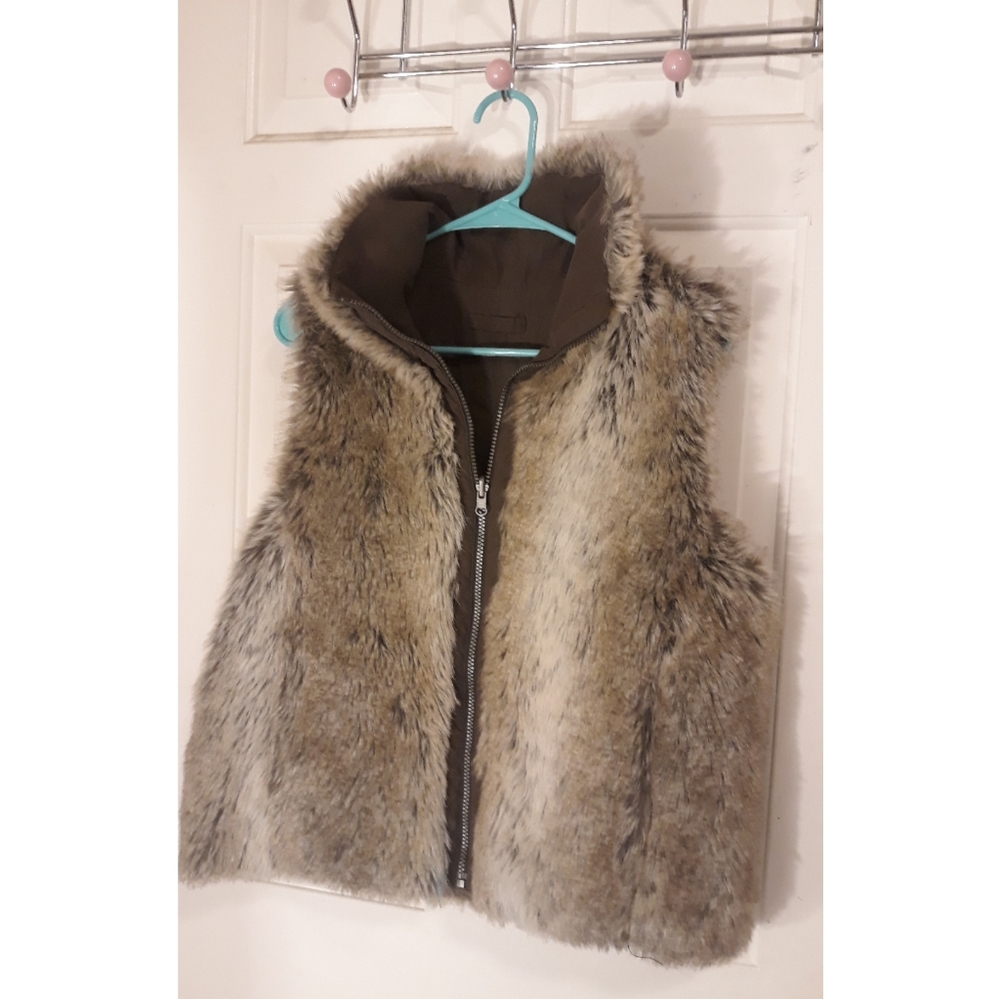 REVERSIBLE faux fur vest WATER REPELLENT